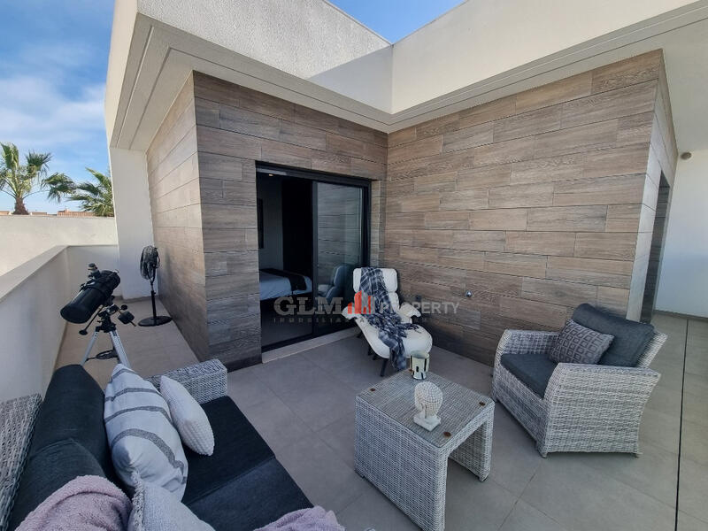 3 bedroom Apartment for sale 3 bedroom Apartment for sale