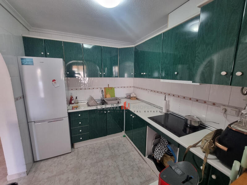 2 slaapkamer Appartement Te koop