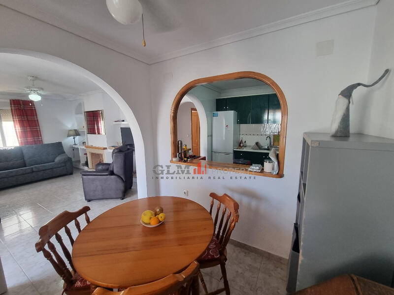 2 slaapkamer Appartement Te koop