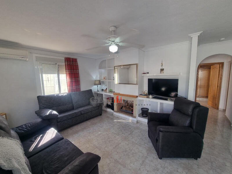 2 slaapkamer Appartement Te koop