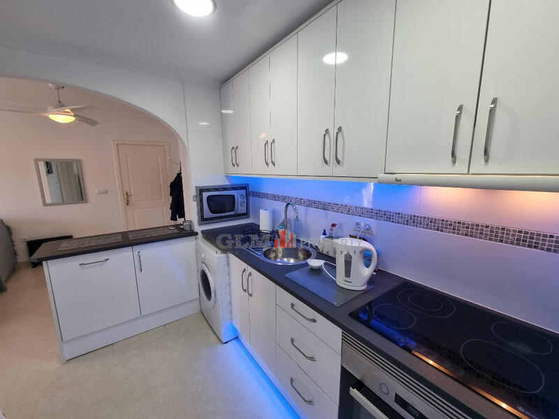 2 slaapkamer Appartement Te koop