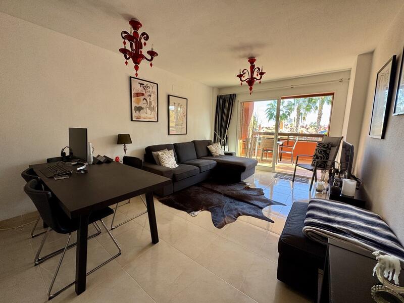 2 slaapkamer Appartement Te koop 2 slaapkamer Appartement Te koop