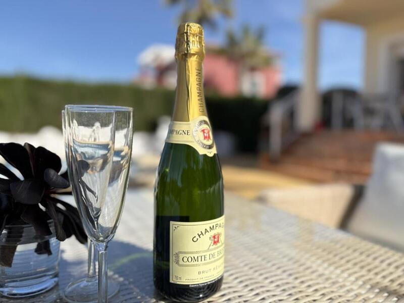 2 bedroom Villa for sale