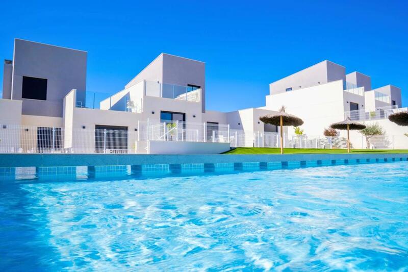 3 soveværelse Byhus til salg