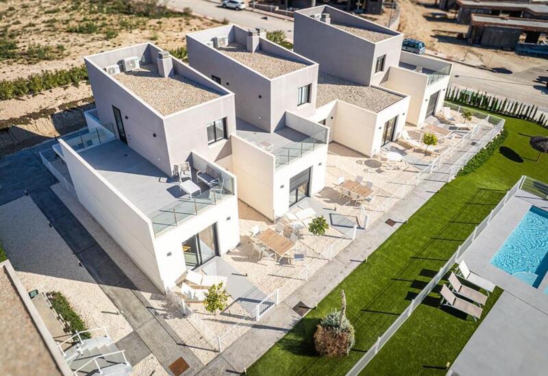 3 sovrum Radhus till salu