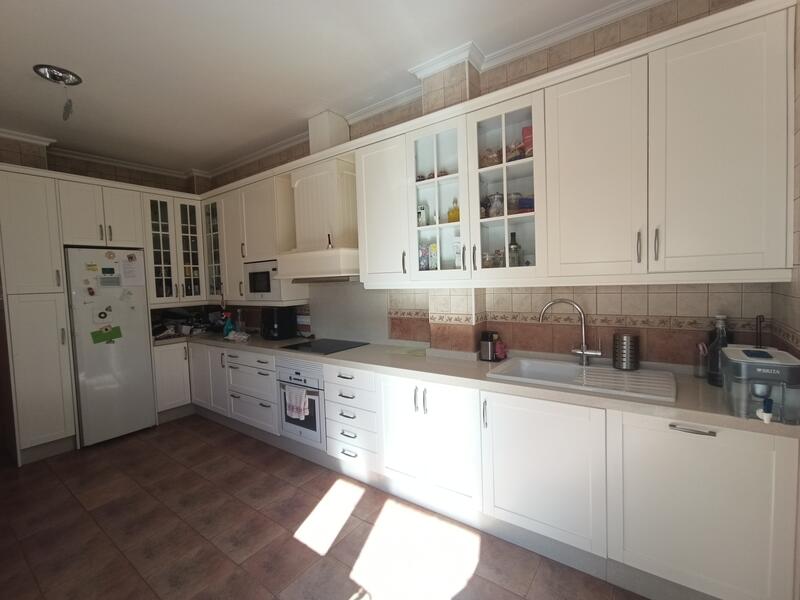 4 bedroom Townhouse for sale 4 bedroom Townhouse for sale