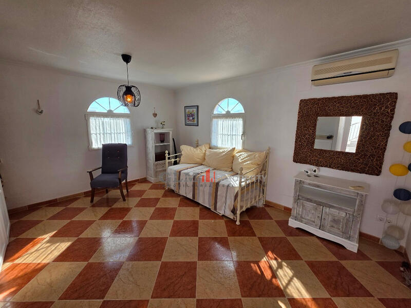 3 soverom Leilighet til salgs 3 soverom Leilighet til salgs