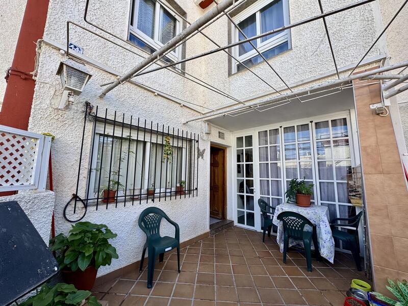 Townhouse for sale in Los Belones, Murcia
