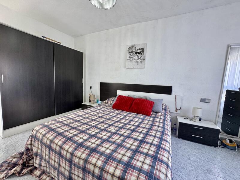 3 bedroom Townhouse for sale