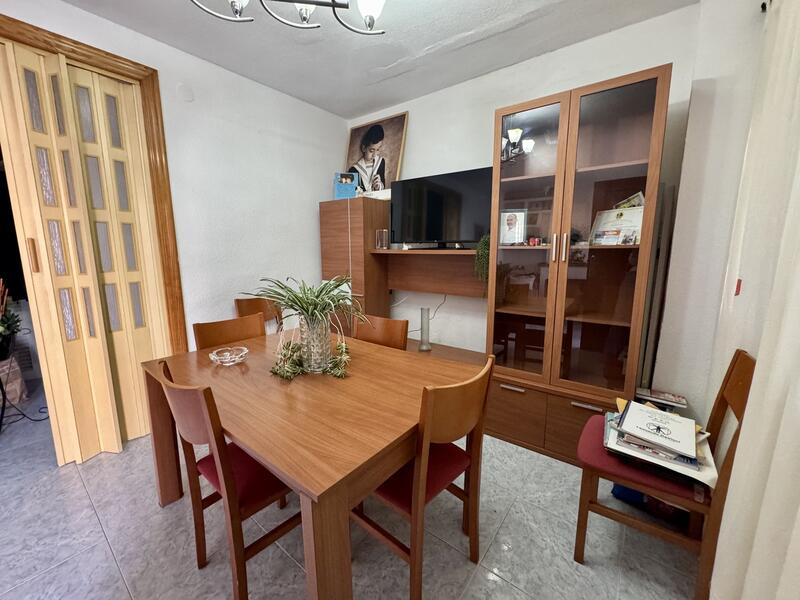 3 bedroom Townhouse for sale