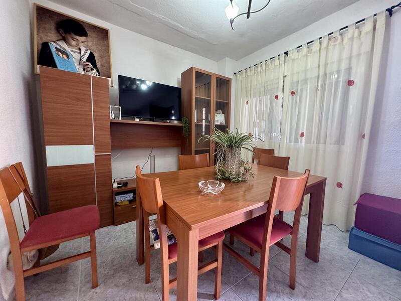 3 bedroom Townhouse for sale