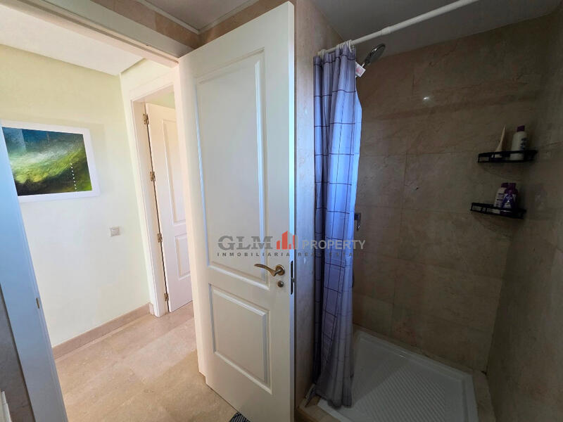 2 slaapkamer Appartement Te koop