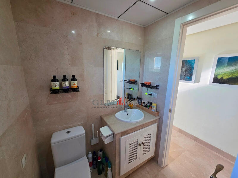 2 slaapkamer Appartement Te koop