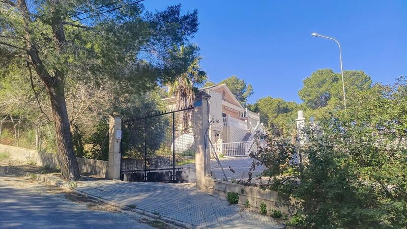 5 Cuarto Villa en venta