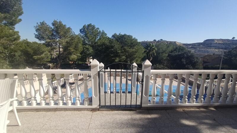 5 Cuarto Villa en venta