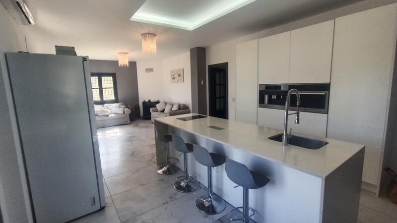 5 Cuarto Villa en venta