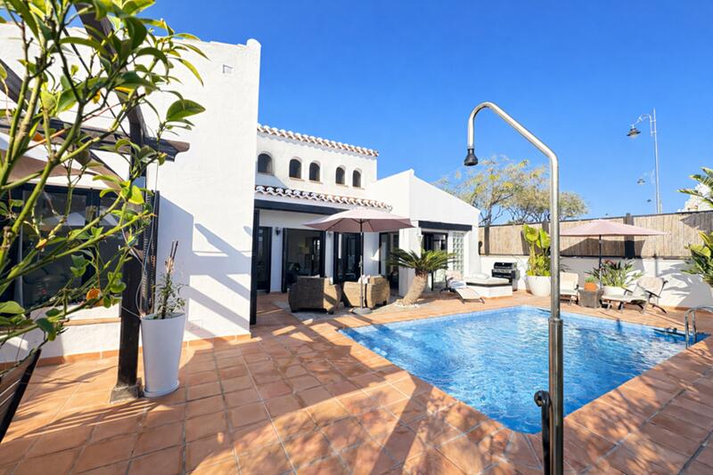 3 soverom Villa til salgs