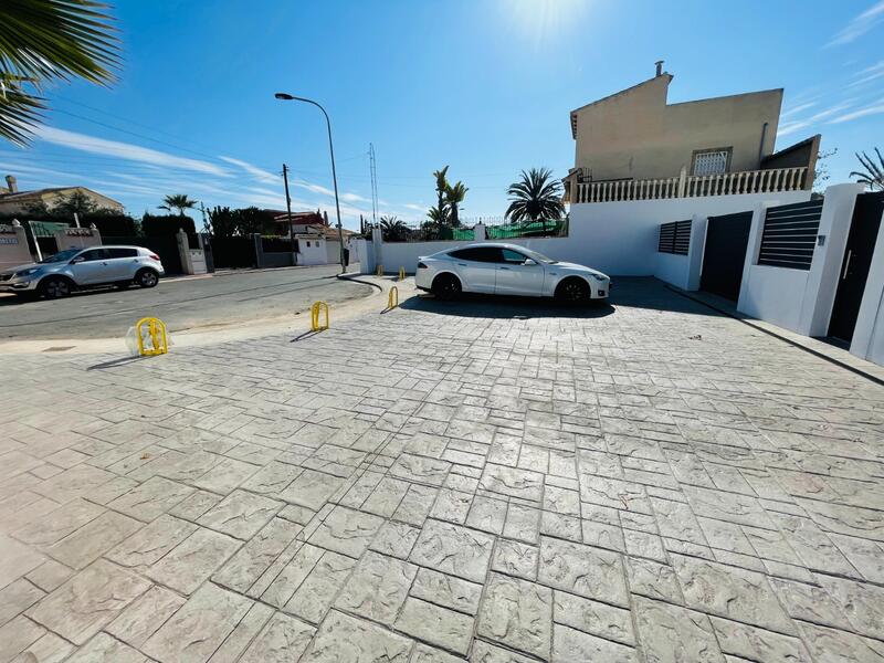 5 Cuarto Villa en venta