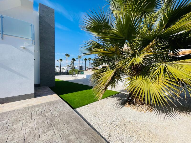 5 Cuarto Villa en venta