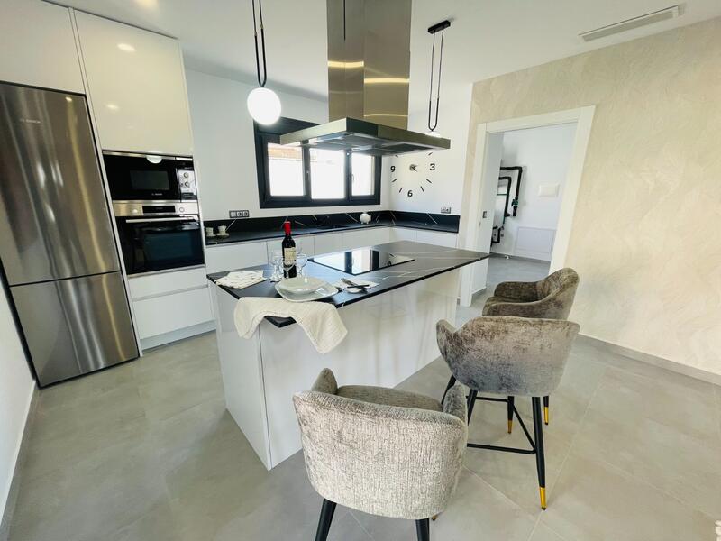 5 спальная комната вилла продается