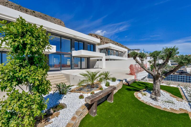 Villa en venta en Finestrat, Alicante