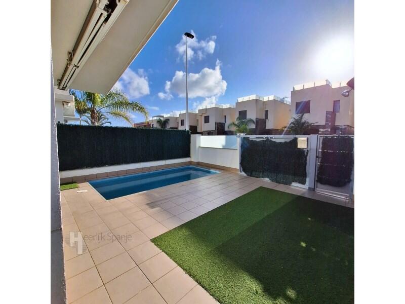 3 chambre Villa à vendre 3 chambre Villa à vendre