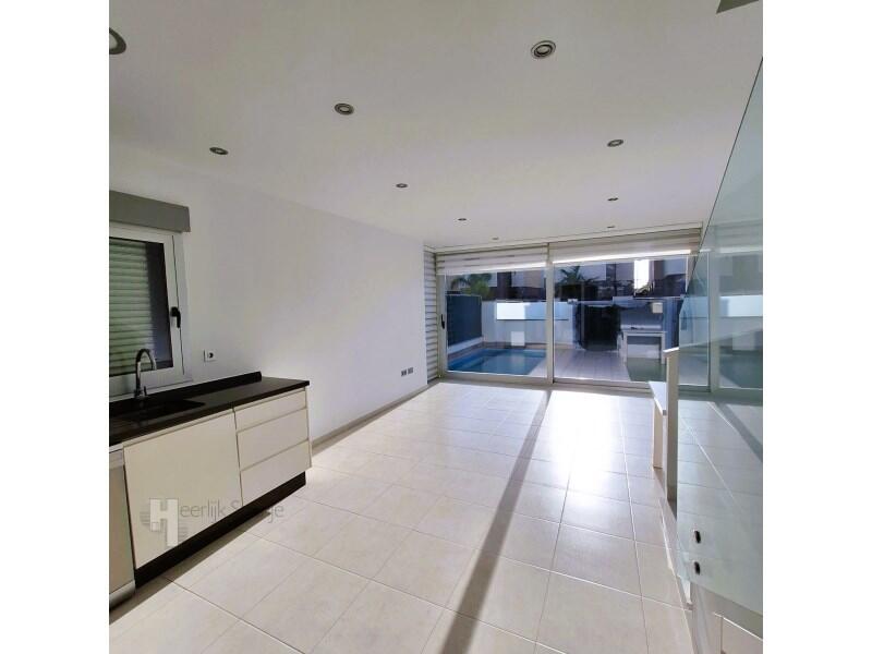 3 chambre Villa à vendre 3 chambre Villa à vendre