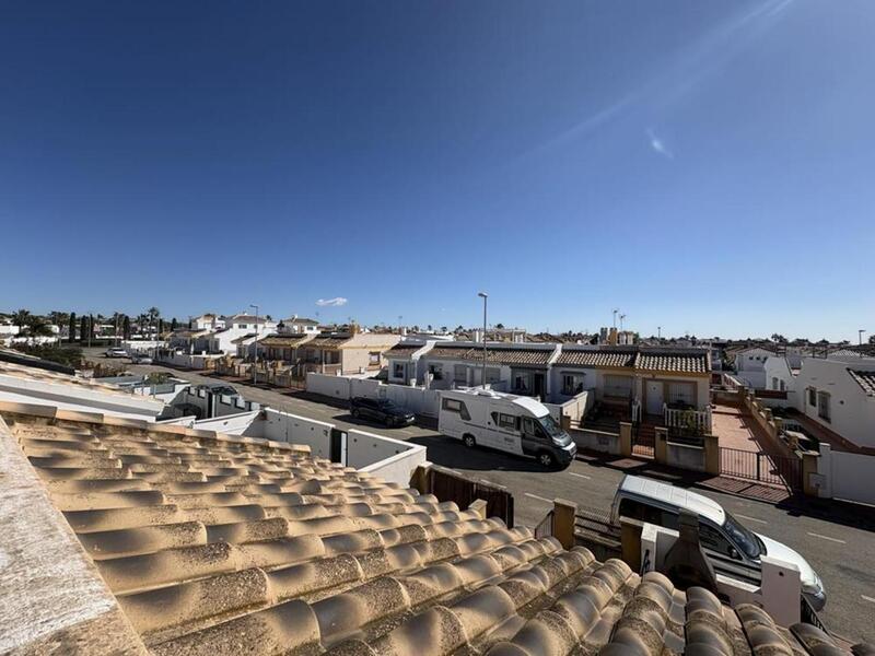 2 Schlafzimmer Stadthaus zu verkaufen 2 Schlafzimmer Stadthaus zu verkaufen