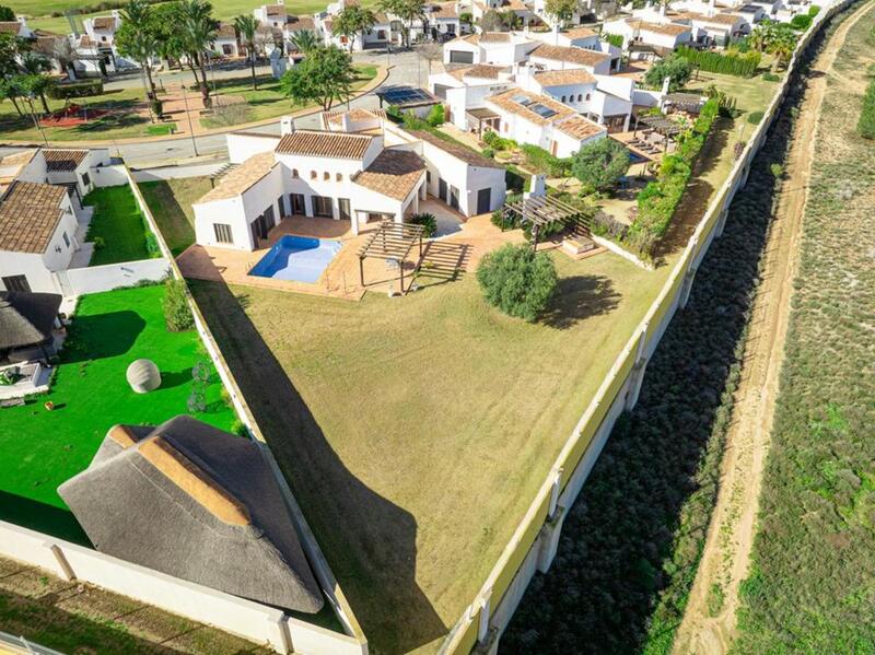 5 bedroom Villa for sale