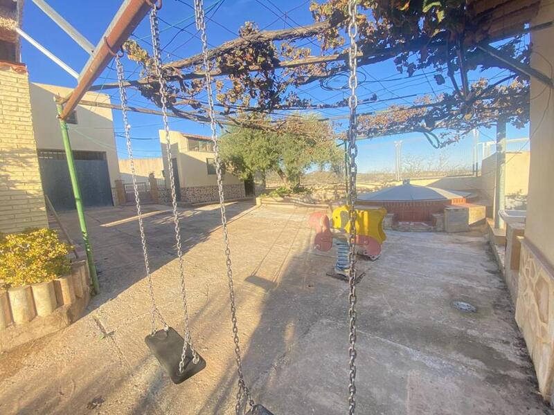 4 bedroom Villa for sale 4 bedroom Villa for sale