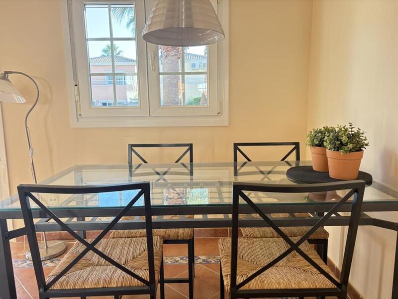 2 Cuarto Villa en venta