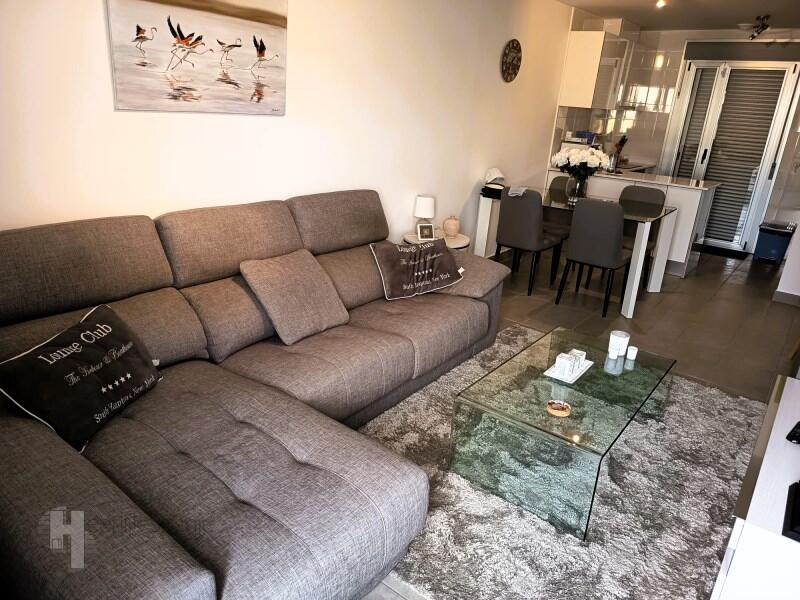 2 slaapkamer Appartement Te koop 2 slaapkamer Appartement Te koop