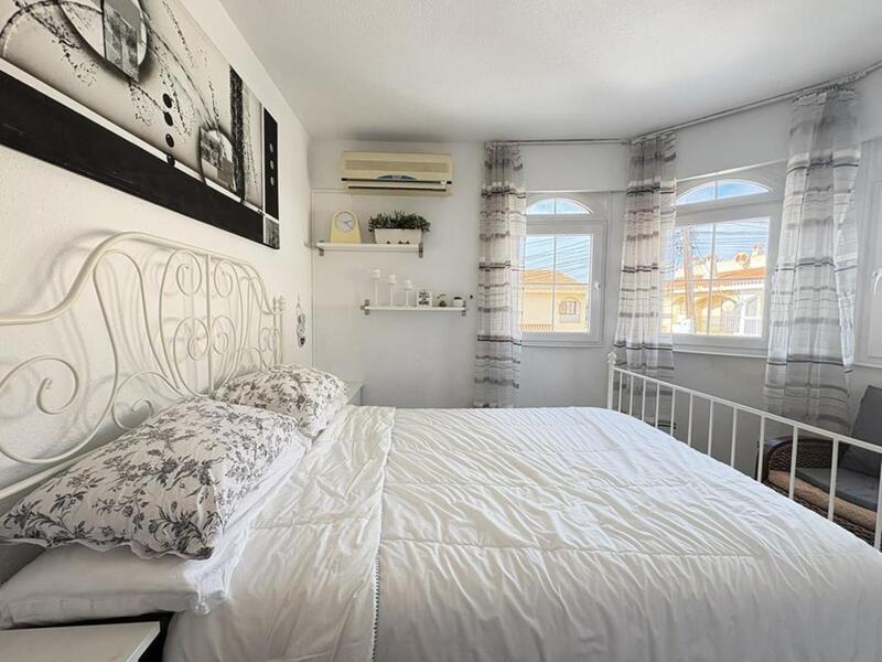 2 bedroom Townhouse for sale 2 bedroom Townhouse for sale