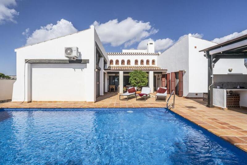 5 slaapkamer Villa Te koop 5 slaapkamer Villa Te koop