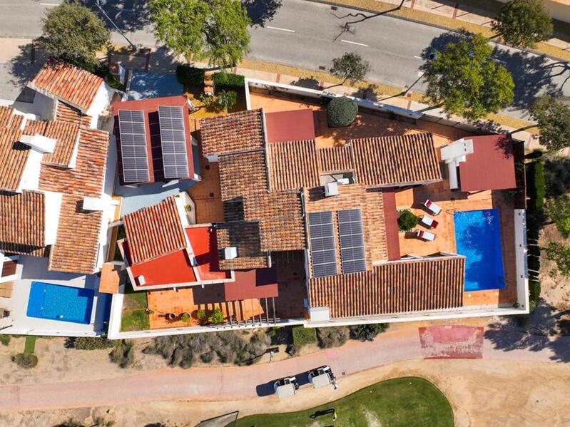 5 slaapkamer Villa Te koop 5 slaapkamer Villa Te koop