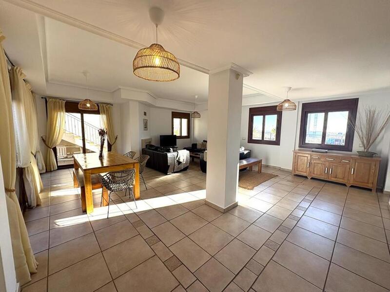 4 Schlafzimmer Villa zu verkaufen