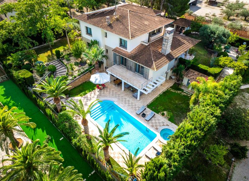 5 bedroom Villa for sale 5 bedroom Villa for sale