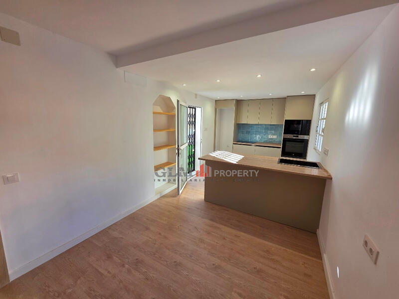 4 slaapkamer Appartement Te koop