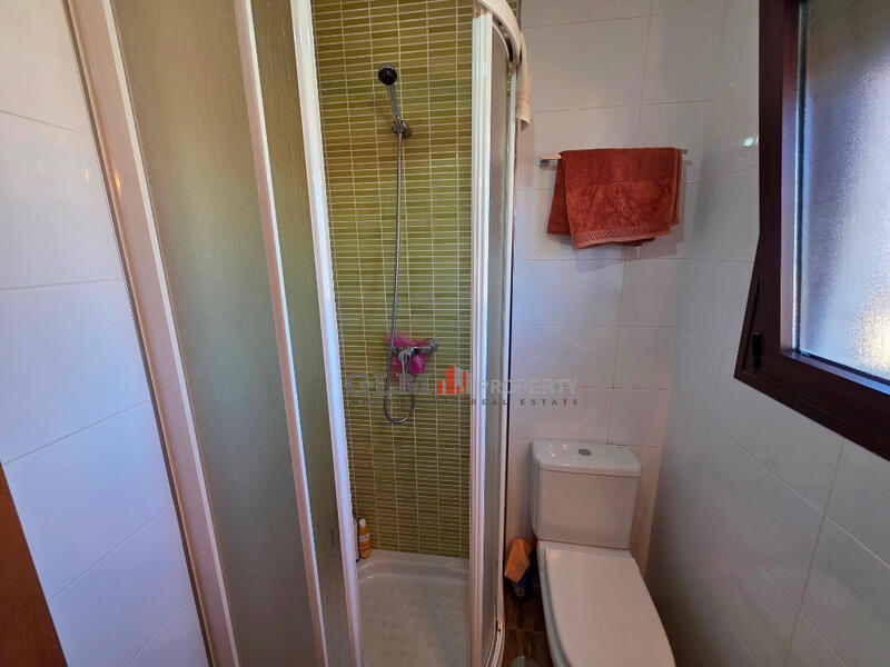 3 slaapkamer Appartement Te koop 3 slaapkamer Appartement Te koop