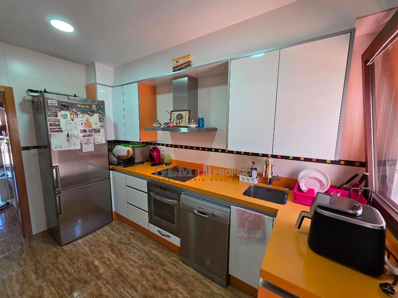 3 slaapkamer Appartement Te koop 3 slaapkamer Appartement Te koop