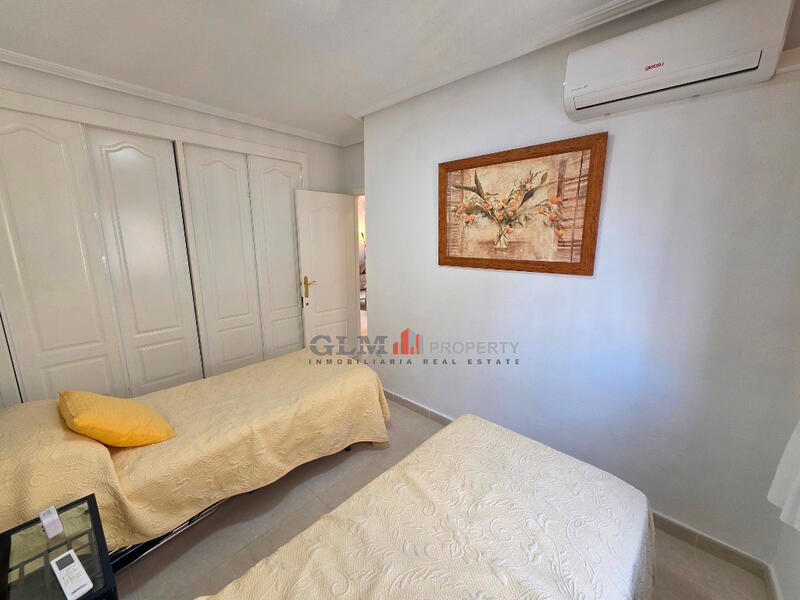 2 спальная комната квартира продается