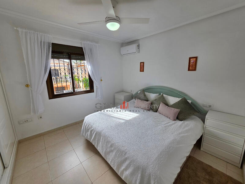 2 спальная комната квартира продается