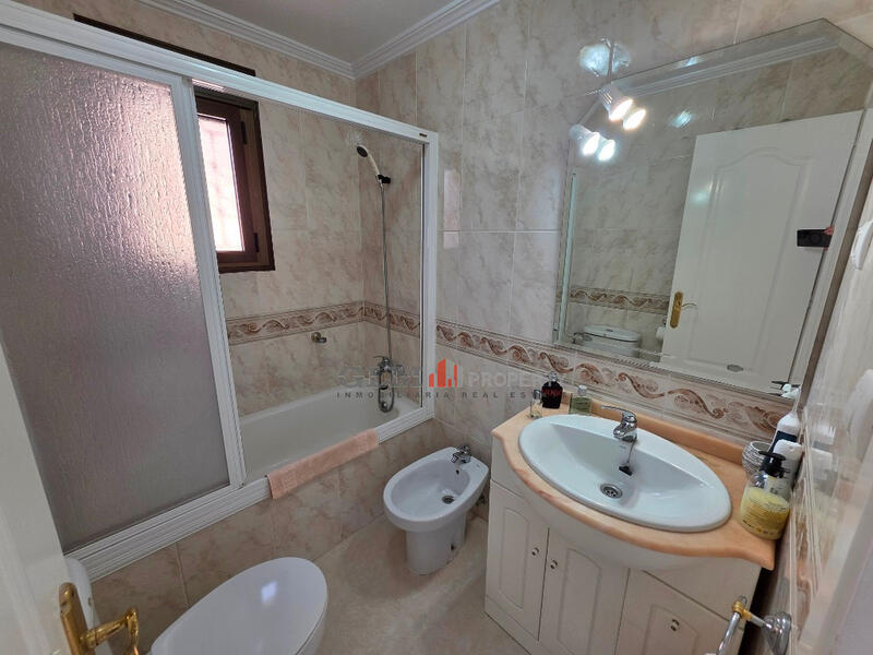 2 спальная комната квартира продается