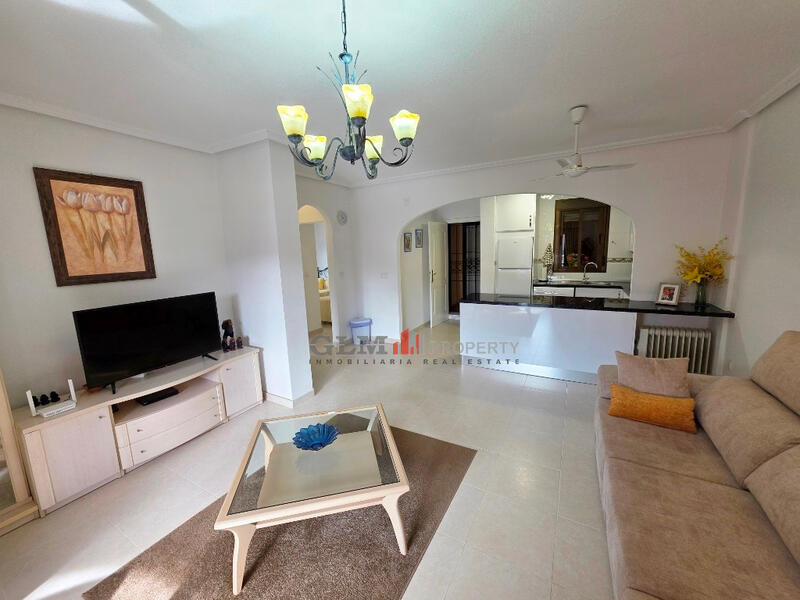 2 спальная комната квартира продается