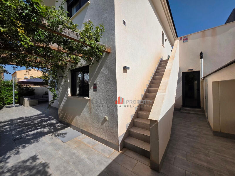 4 slaapkamer Appartement Te koop