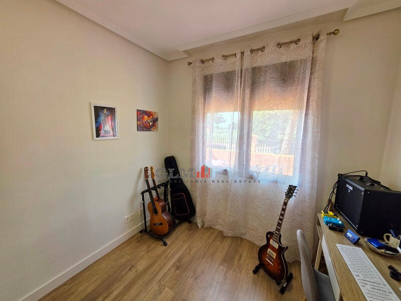 3 slaapkamer Appartement Te koop