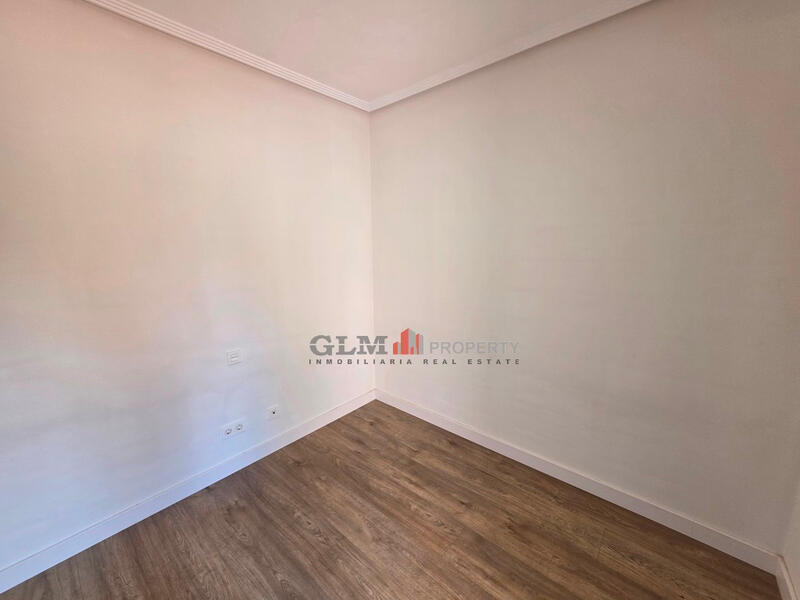 3 slaapkamer Appartement Te koop