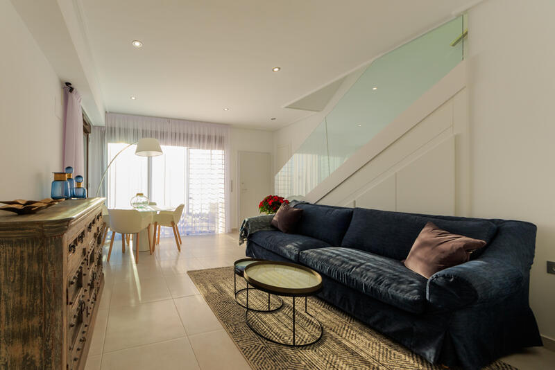 4 bedroom Townhouse for sale