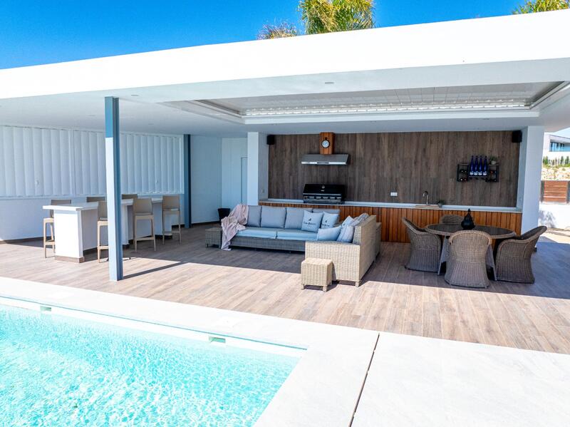 4 bedroom Villa for sale