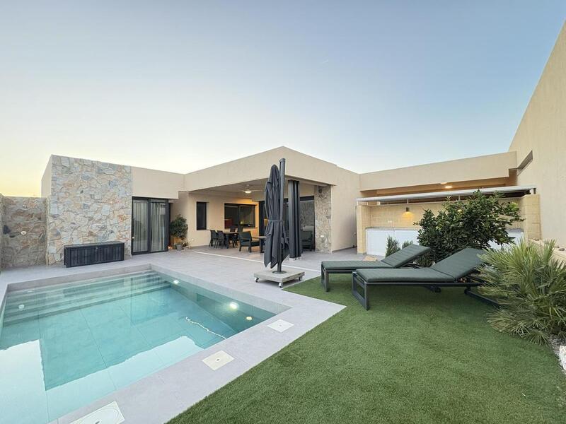 2 bedroom Villa for sale